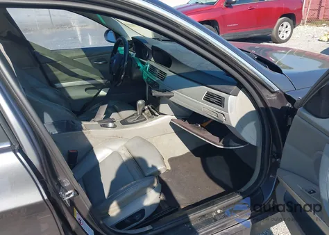 2006 BMW 330I from USA, damaged, VIN WBAVB33506PS12015